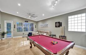 Townhome – Coral Springs, Florida, USA for $740,000