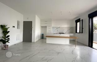 3-bedroom apartment 100 m² in Tel Aviv for $1,951,000
