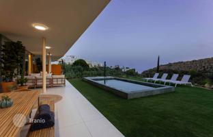3-bedroom apartment 130 m² in Fuengirola for 1,350,000 €
