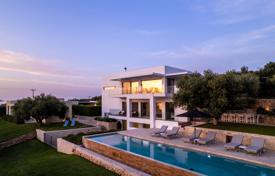 5-bedroom villa in Plaka for 3,500,000 €