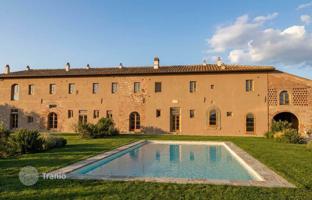 26-bedroom villa 3,040 m² in Calcinaia for 2,700,000 €