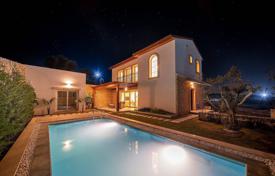 Country villas in a prestigious complex in Bodrum for $497,000