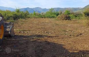 Land plot 2,400 m² in Radanovici for 360,000 €