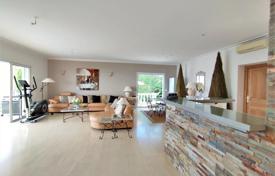 6-bedroom villa in Agay. Price on request