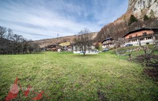 Land plot in Saint-Jean-d'Aulps for 235,000 €