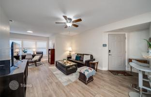 2-bedroom apartments in condo 102 m² in Davie for $269,000