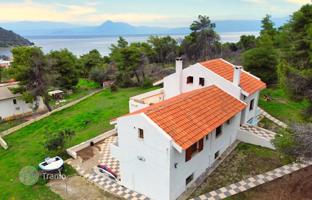 Three-storey villa with a large plot, sea and mountain views in Corinthia, Greece. Price on request