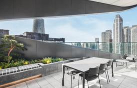 Two-bedroom apartment in a modern 5-star residence with a swimming pool and a business lounge, in the heart of Canary Wharf, London, UK for £726,000
