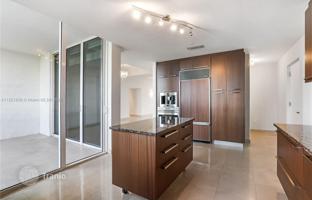 3-bedroom apartments in condo 219 m² in North Miami Beach for $1,900,000