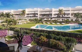 Spacious bright apartment in Gran Alacant, Alicante, Spain for 315,000 €