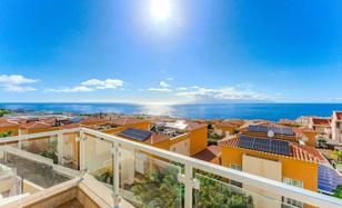 3-bedroom townhouse 199 m² in Puerto de Santiago for 499,000 €