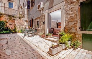 1-bedroom apartment 39 m² in Rovinj for 260,000 €