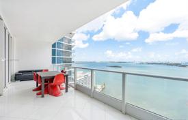 Furnished flat with ocean views in a residence on the first line of the beach, Miami, Florida, USA for $1,050,000