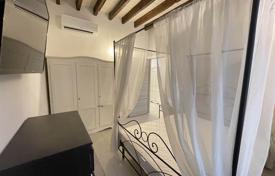 Florence (Florence) — Tuscany — Apartment for sale for 370,000 €