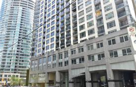 Apartment – Blue Jays Way, Old Toronto, Toronto,  Ontario,   Canada for C$897,000