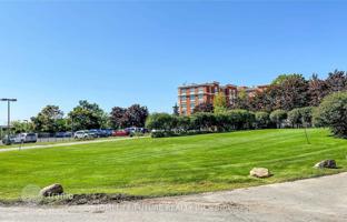 7-bedroom apartment in Scarborough for C$876,000
