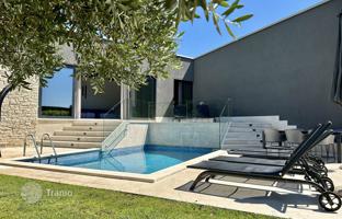 10-bedroom house 400 m² in Umag for 1,400,000 €