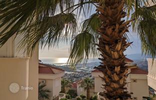 3-bedroom villa 300 m² in Kargicak for 16,103,000 TRY