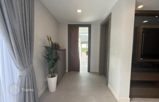5-bedroom villa 420 m² in Pattaya for $864,000