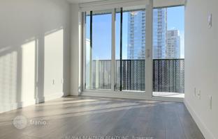 5-bedroom apartment in Eglinton Avenue East for C$873,000