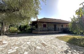 Stone house with a garden and a guest house in the Peloponnese, Greece for 255,000 €