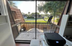 Townhome – West Palm Beach, Florida, USA for $330,000