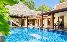 Single-storey villa with a swimming pool and a garden, Phuket, Thailand for 1,173,000 €