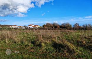 Land plot 997 m² in Loborika for 134,000 €