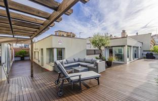 3-bedroom penthouse 133 m² in Barcelona for 1,490,000 €