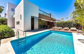 Three-storey villa with terraces, a backyard, a swimming pool, a relaxation area and a garage, Costa Adeje, Spain for 1,920,000 €