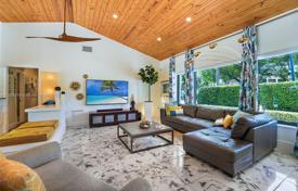 Townhome – Miami Shores, Florida, USA for $1,999,000