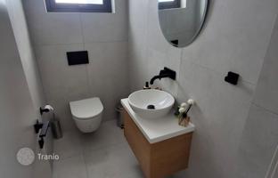 3-bedroom cottage 193 m² in Chloraka for 920,000 €