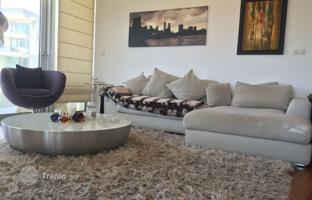 3-bedroom apartment 112 m² in Neapolis for 1,000,000 €