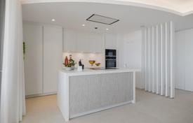 Apartment for sale in Real de La Quinta, Benahavis for 1,275,000 €