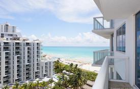 Bright apartment with ocean views in a residence on the first line of the beach, Miami Beach, Florida, USA for 929,000 €