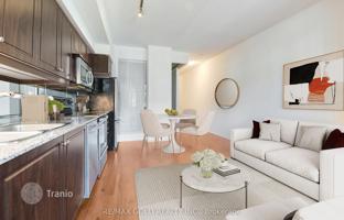 4-bedroom apartment in Fort York Boulevard for C$758,000