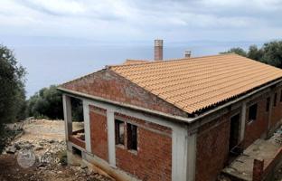 2-bedroom townhouse in Corfu for 800,000 €