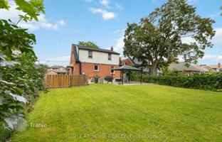 10-bedroom house in York for C$1,614,000