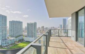 Comfortable apartment with a terrace in a building with gardens and a fitness center, Miami, USA for $1,050,000