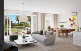 New residential complex with villas in Fréjus, France for From 369,000 €