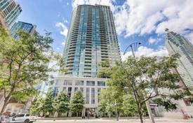 2-bedrooms apartment in Lake Shore Boulevard West, Canada for C$777,000
