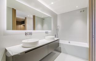5-bedroom apartment 227 m² in Barcelona for 2,140,000 €