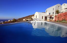 Three-storey villa with panoramic sea views, Finikia, Santorini, Greece for 6,300 € per week