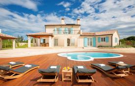 Exclusive villa in a quiet area, Rovinj, Croatia for 1,100,000 €