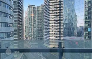 5-bedroom apartment in York Street for C$766,000