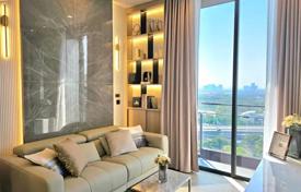 2 bed Condo in The Crest Phahonyothin 11 Phayathai District for $290,000