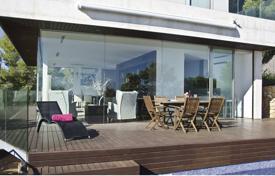 4-bedroom villa in Tamarit for 6,400 € per week