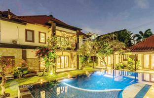 5-bedroom villa 230 m² in Canggu for $1,422,000