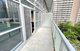 Apartment – Yonge Street, Toronto, Ontario,  Canada for C$808,000