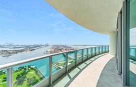 Comfortable apartment with ocean views in a residence on the first line of the beach, Miami, Florida, USA for $1,350,000